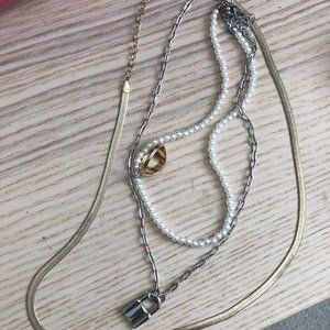Brandy Melville collections of necklace and ring